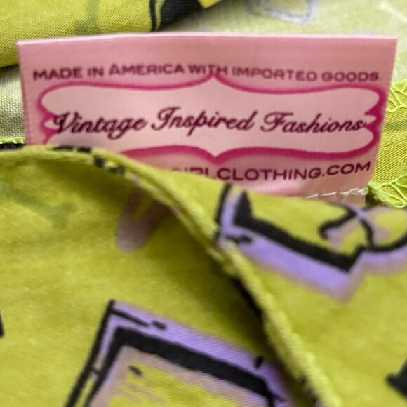 Pinup Couture Lime Green Spooky Skeleton Print 2 Piece Set Top & Skirt Sz S - Picture 13 of 13